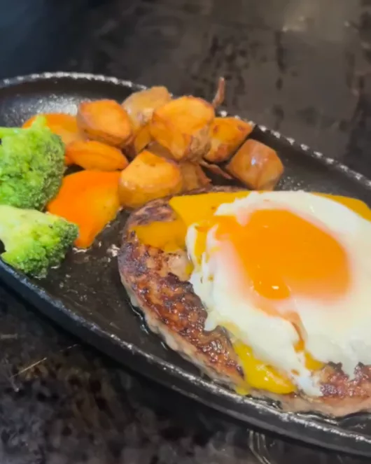 【海外の方にも人気】バランスが整ったてりやきバーガーセット
