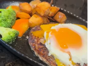 【日本一のハンバーガー受賞】BRISKSTAND KABUKICHO 4